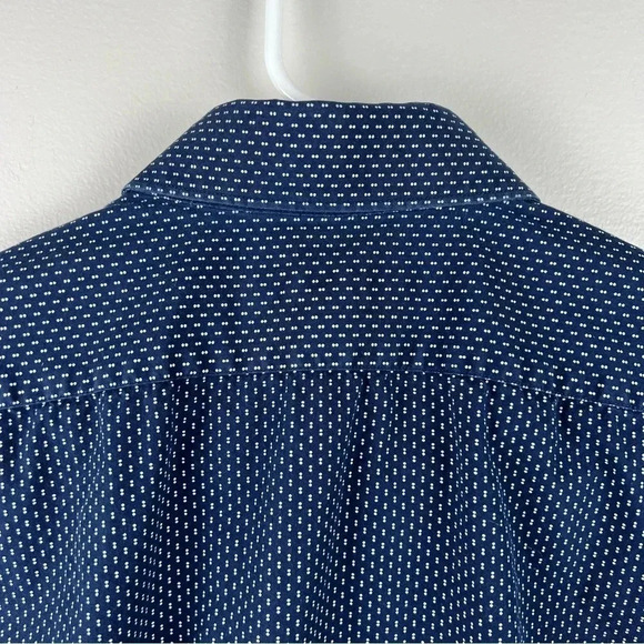 π Expressβ Medium Slim Fit Medium 15-15.5β, Navy Design - Picture 12 of 13